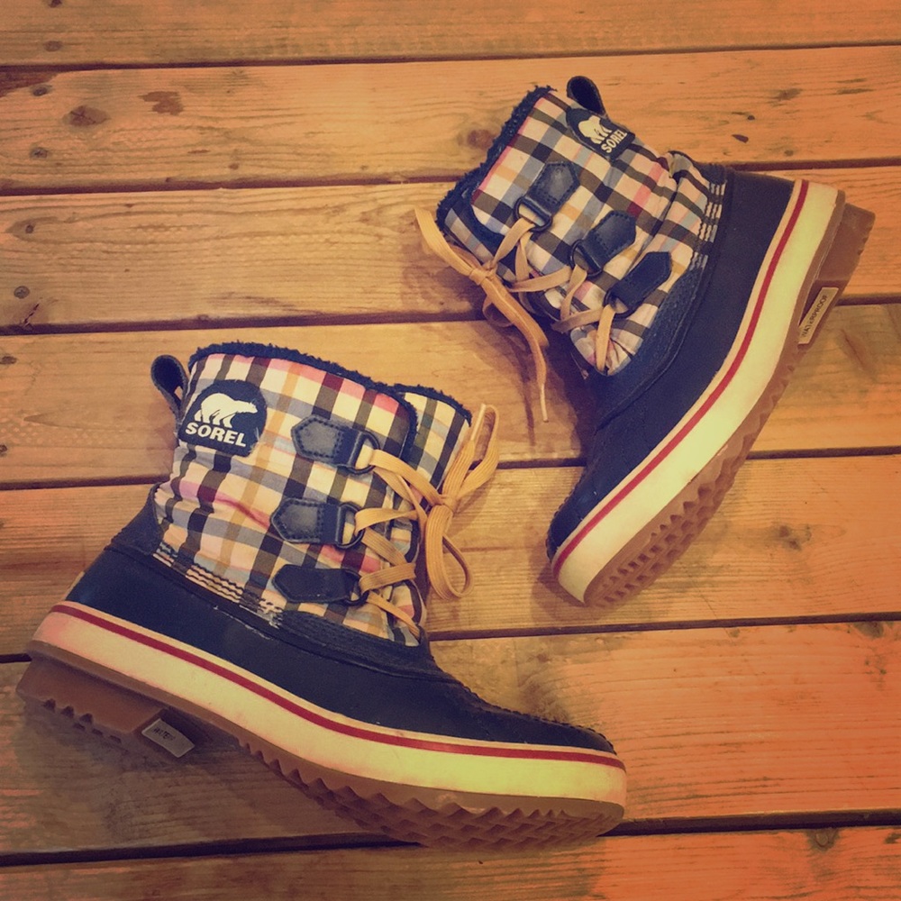 🎉SOLD🎉SOREL Tivoli Dress Ie Plaid Boots - Picture 2 of 8